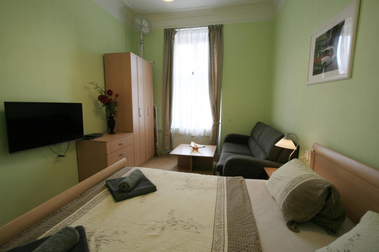 Apartment No. 4B I.P.Pavlova 32 Karlovy Vary Bagian luar foto