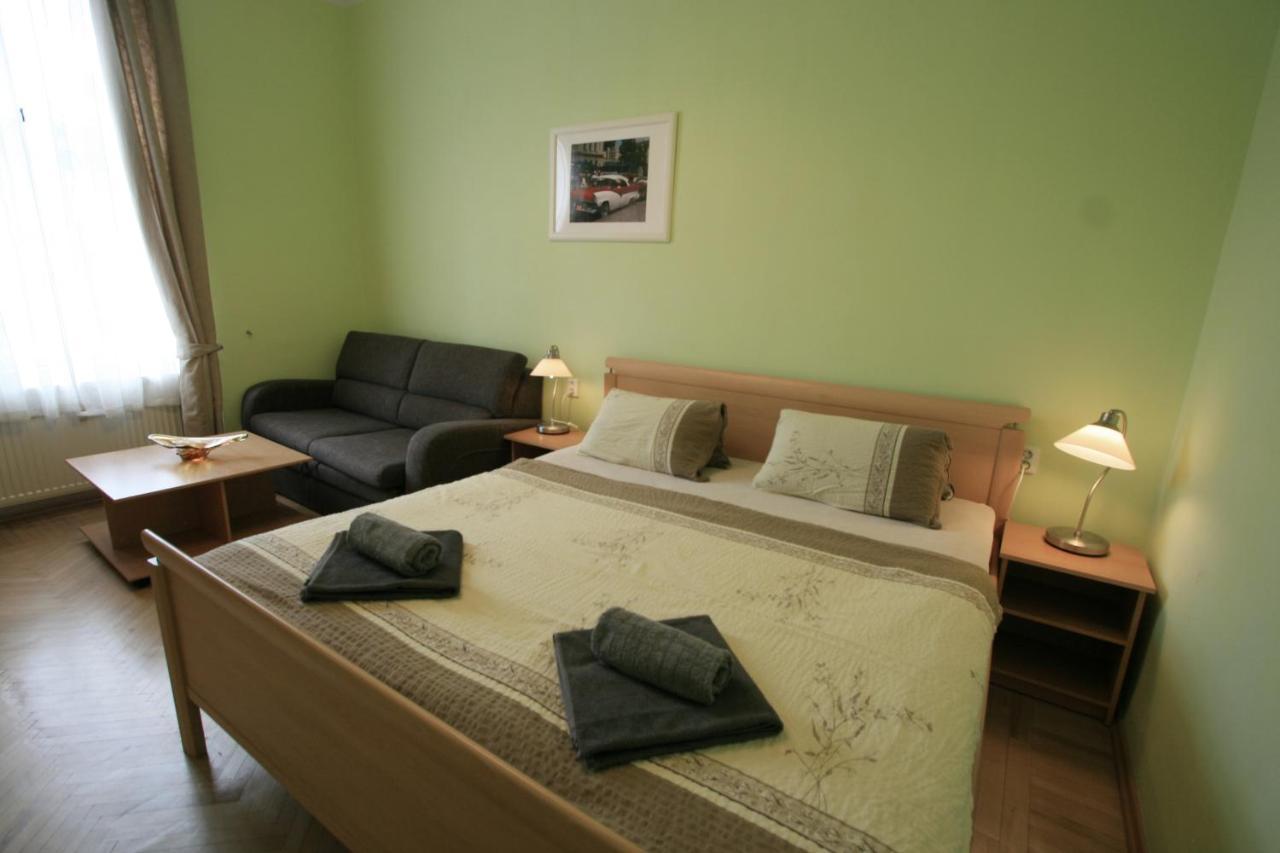 Apartment No. 4B I.P.Pavlova 32 Karlovy Vary Bagian luar foto
